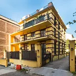 Vittorio Veneto Terrace Flat with parking