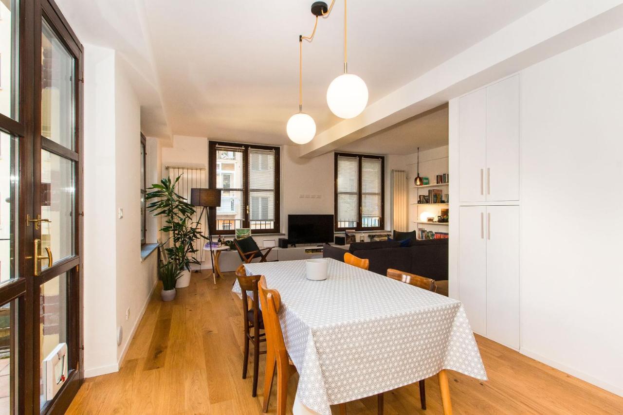 Vittorio Veneto Terrace Flat With Parking * Turin