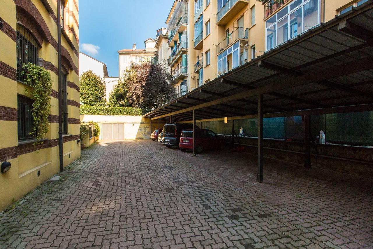 Vittorio Veneto Terrace Flat With Parking * Turin